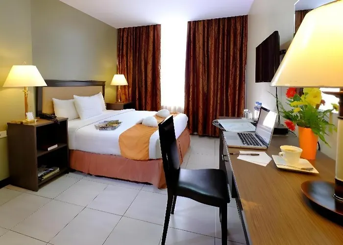 Oyo 187 The Maxwell Cebu